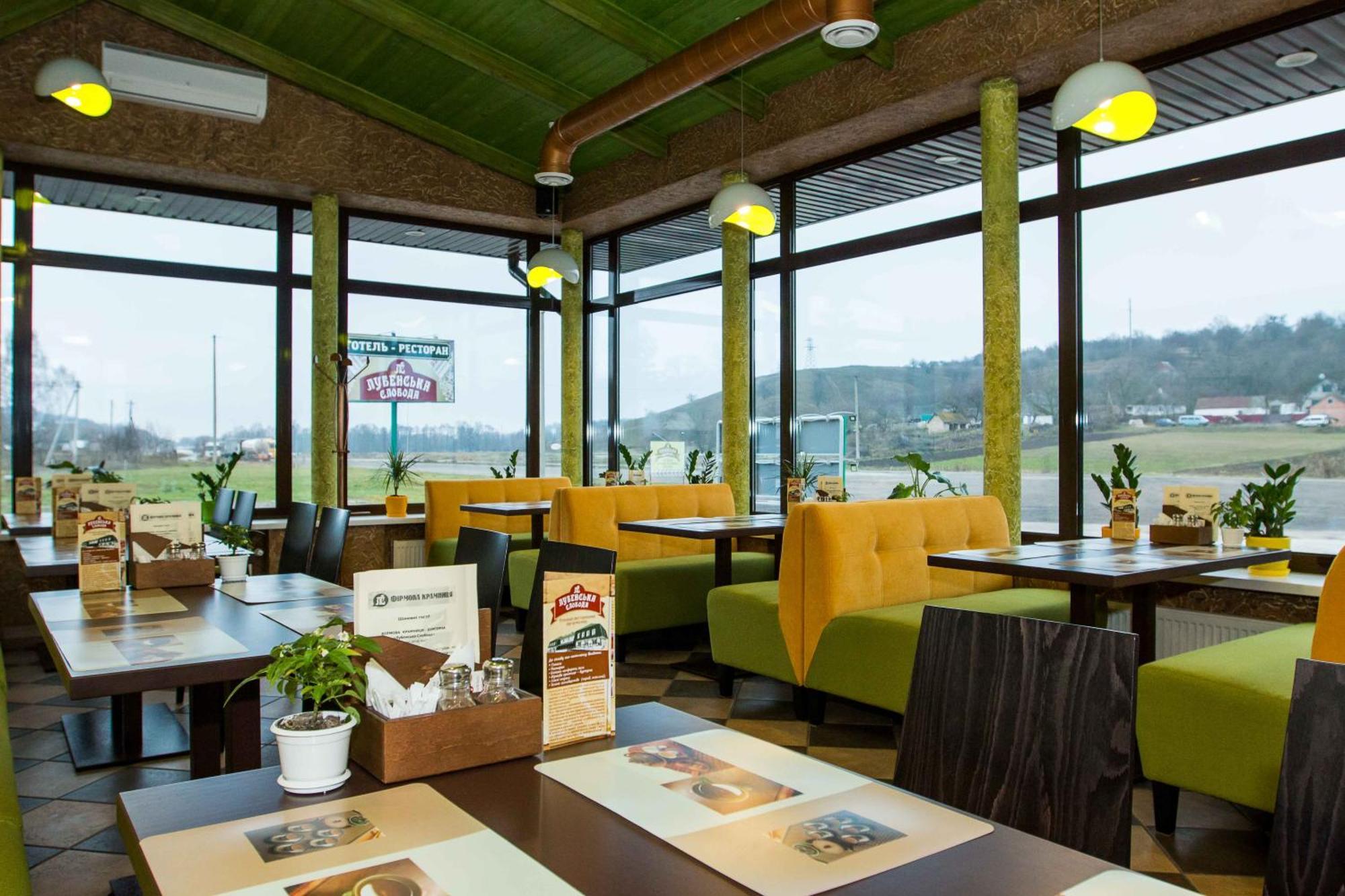 Hotel Lubenska Sloboda Olshanka Экстерьер фото