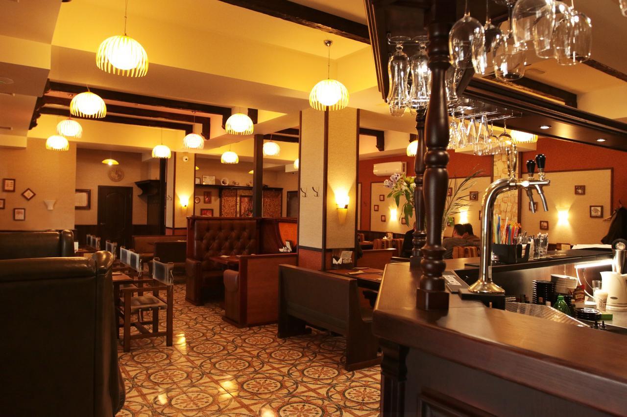 Hotel Lubenska Sloboda Olshanka Экстерьер фото